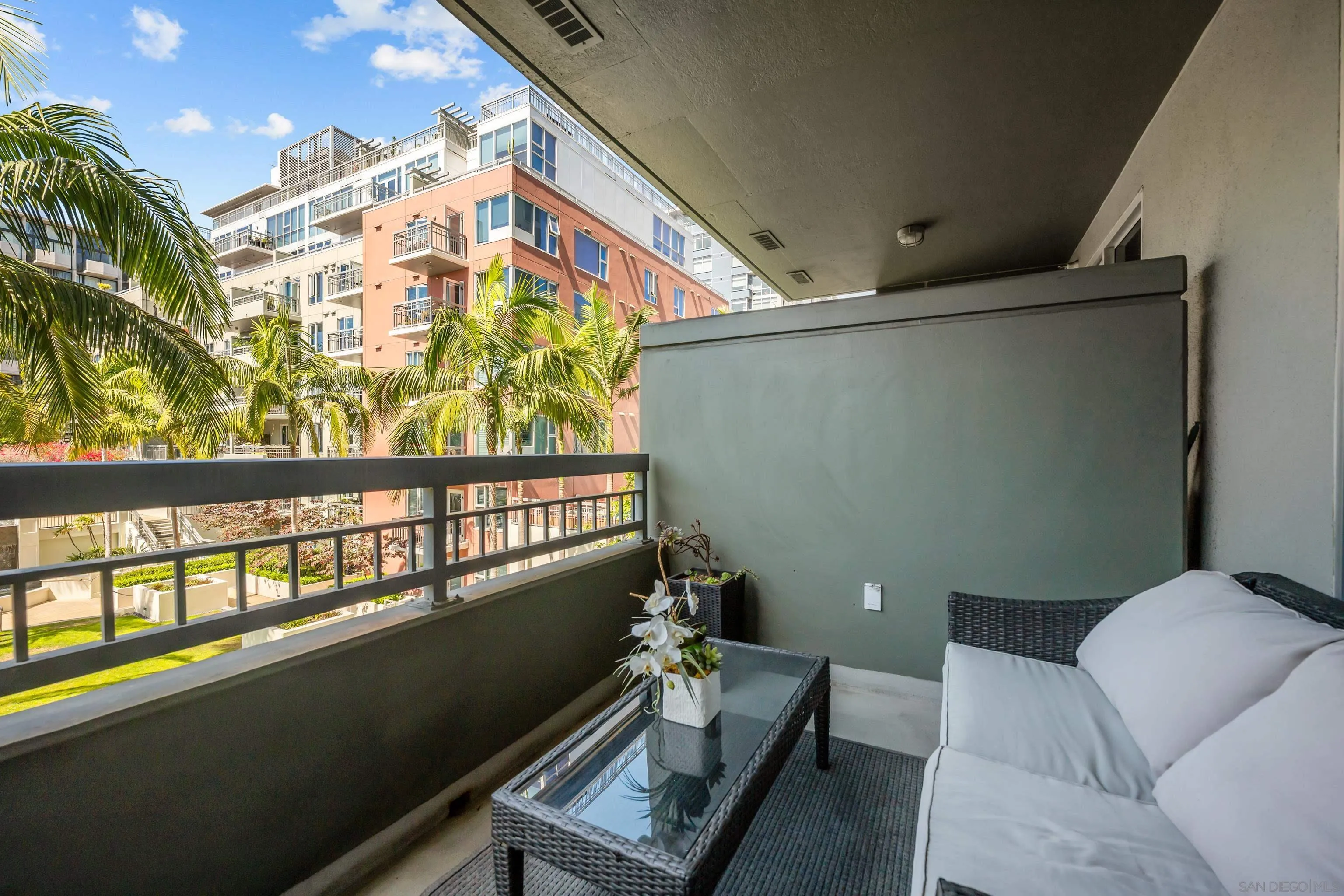San Diego Condo: 300 West Beech Street