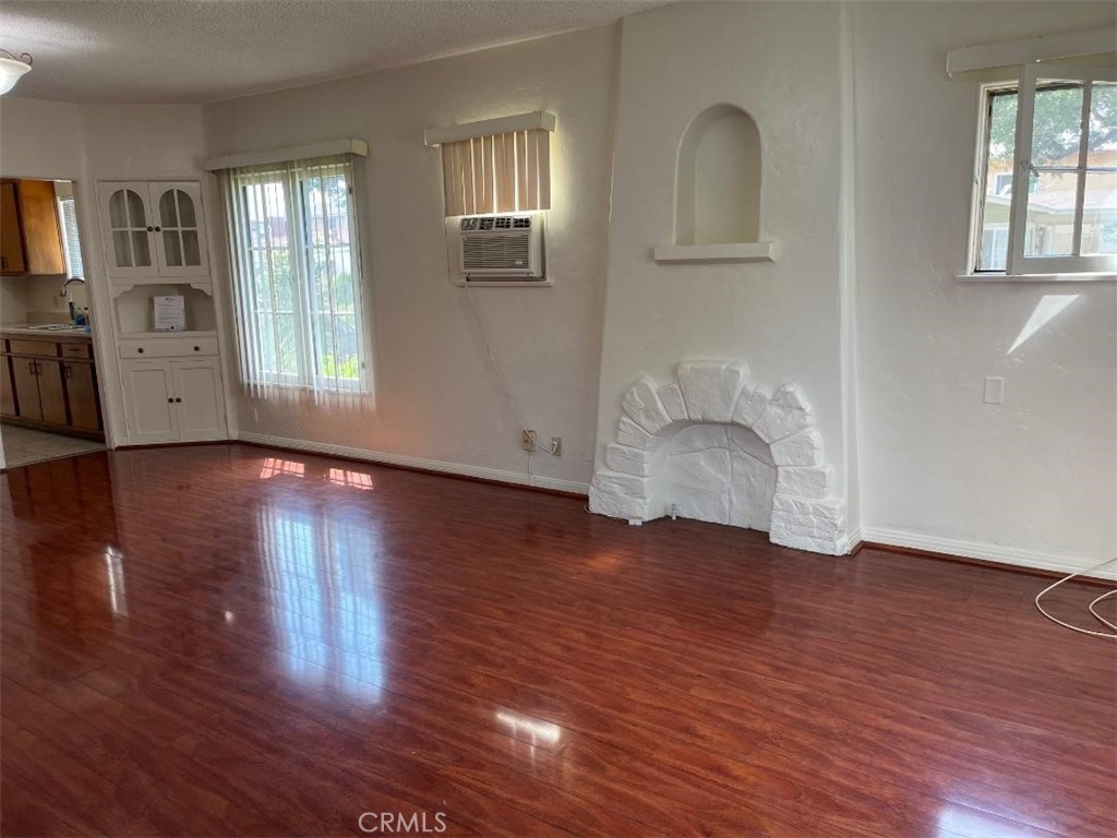 Glendale Condo: 600 East Maple Street