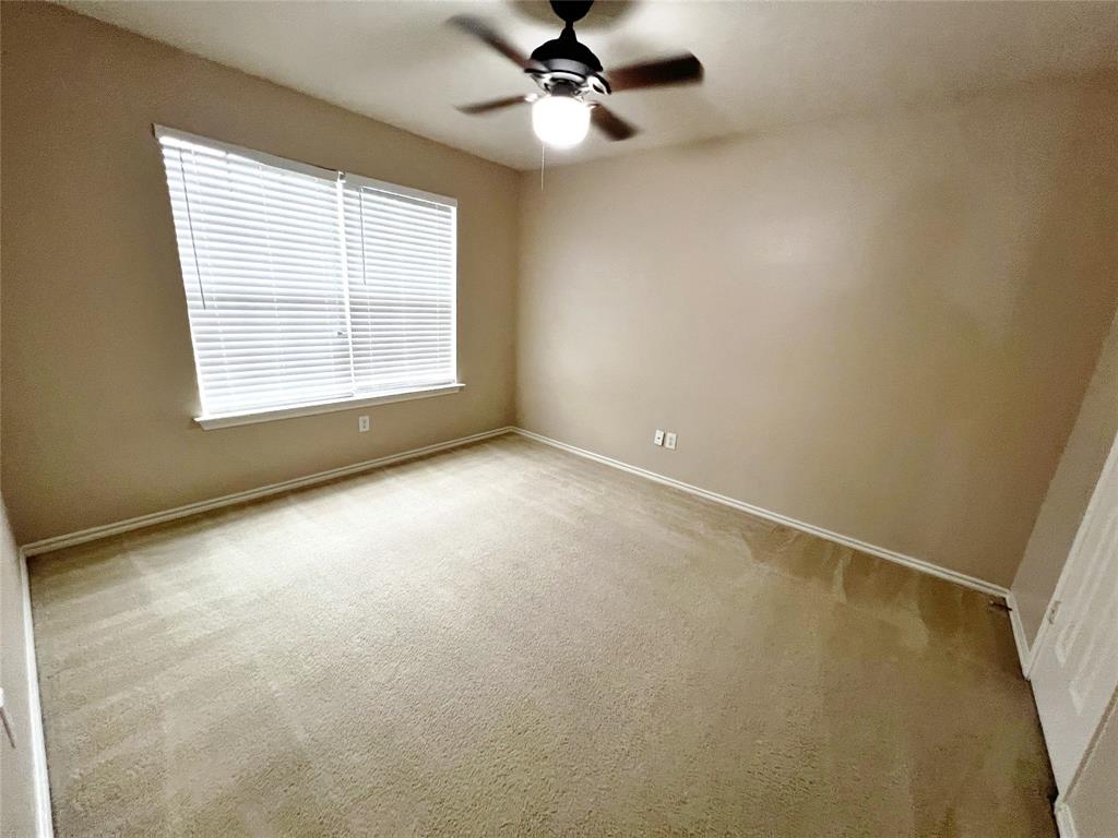 Corinth Condo: 1502 Nightingale Lane