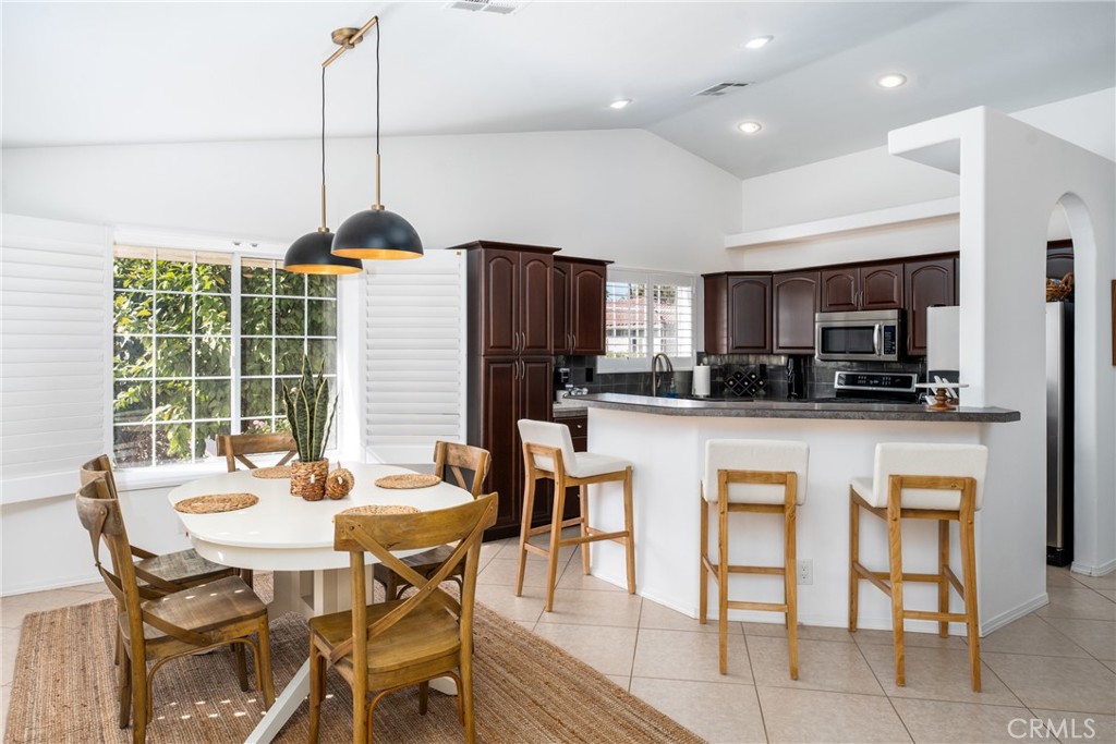 Indio Condo: 48330 Mamie Way