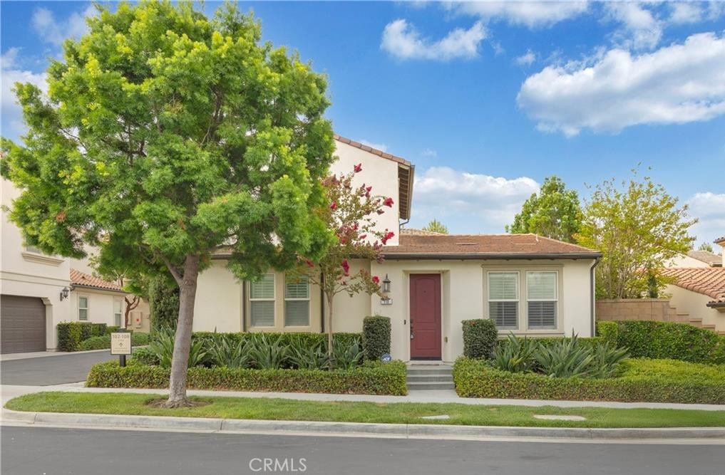 Irvine Condo: 110 Desert Bloom