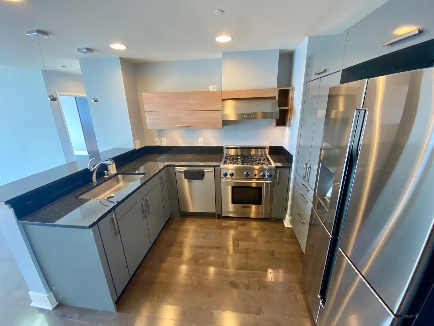 San Jose Condo: 88 East San Fernando Street