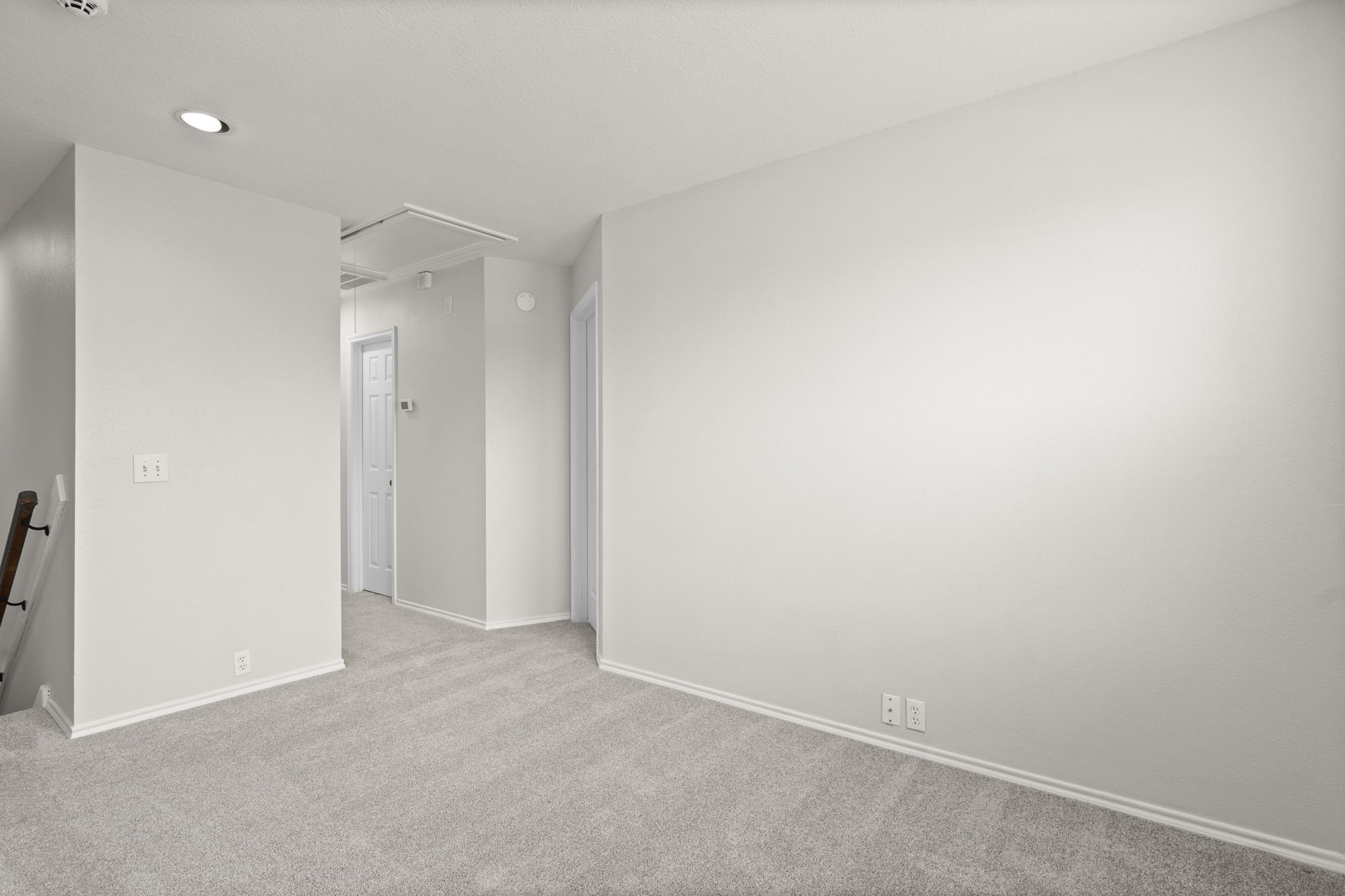 Houston Condo: 9735 Coyote Creek Drive