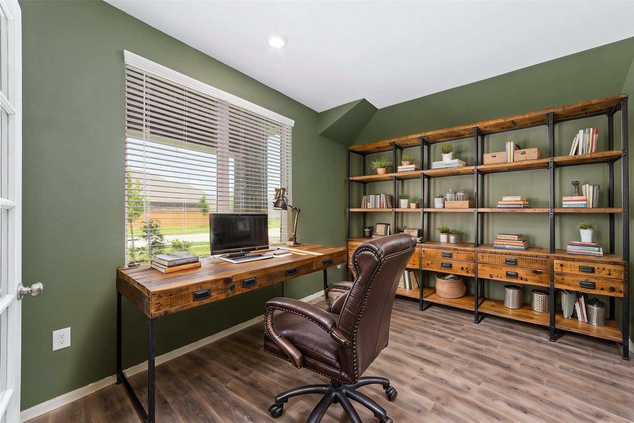 Houston Condo: 12206 English Mist Drive