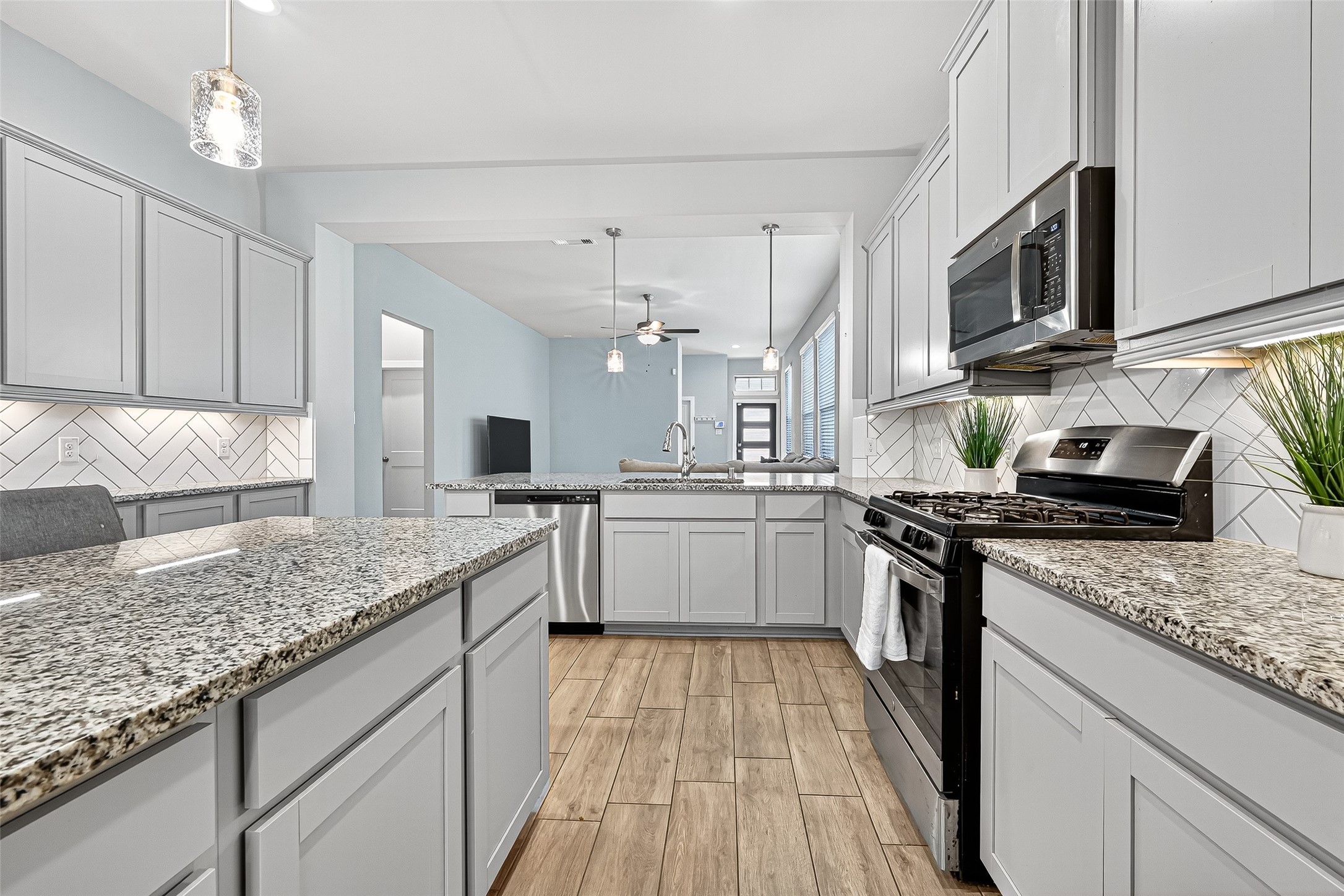 Hockley Condo: 31130 Cardrona Peak Place