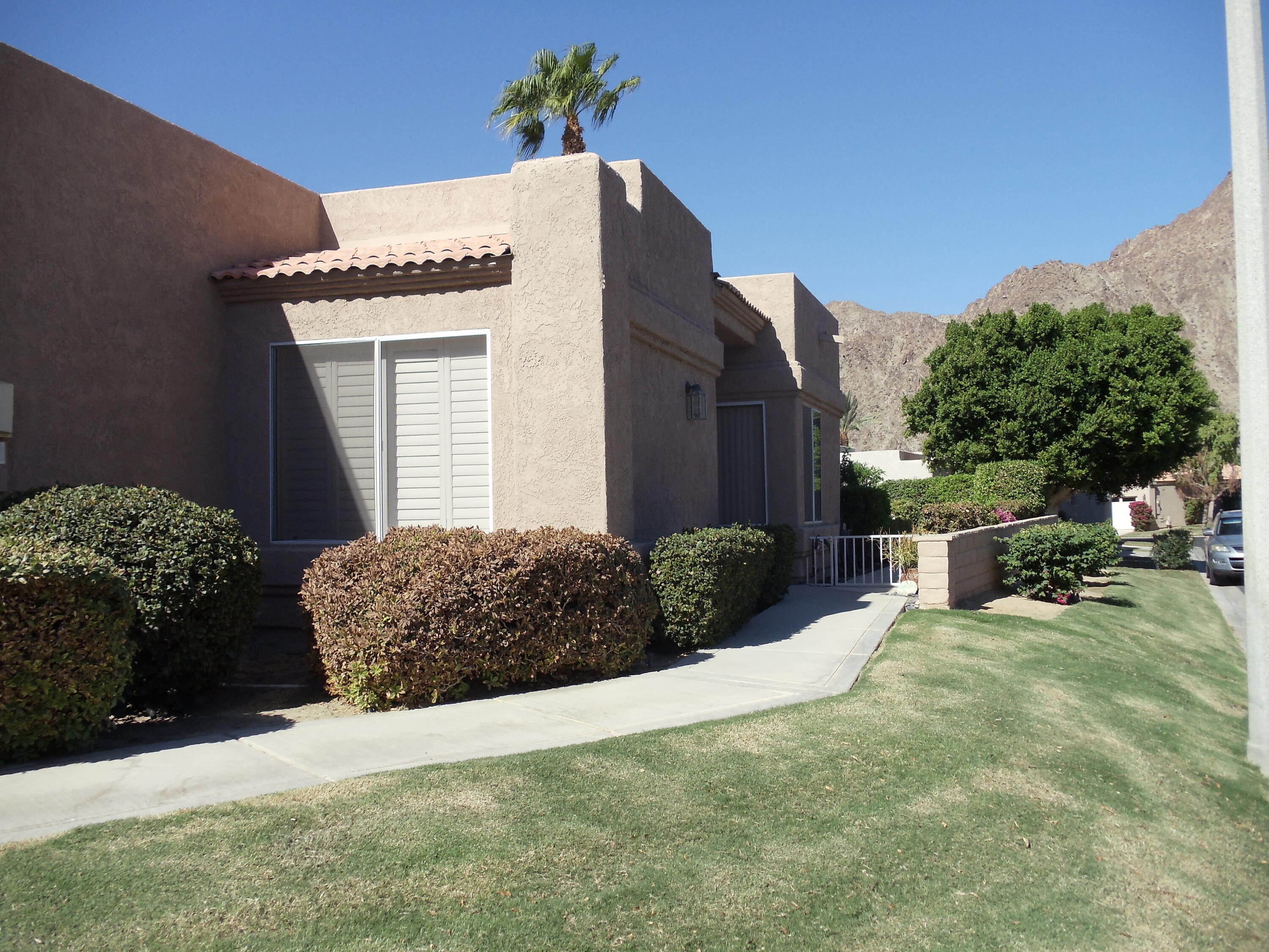 La Quinta Condo: 48540 Via Amistad