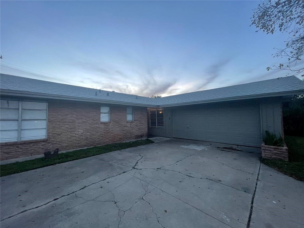 Portland Condo: 134 Daniel Moore Avenue