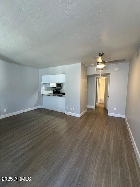 Phoenix Condo: 2250 West Glendale Avenue