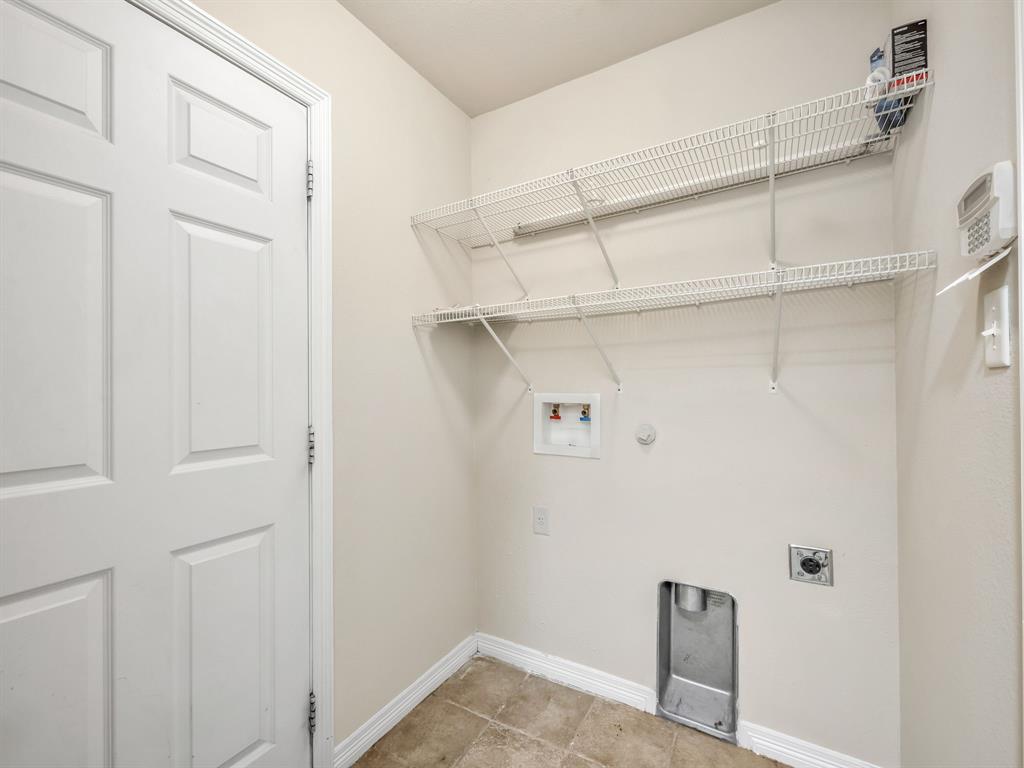 Dallas Condo: 3722 Prague Mews