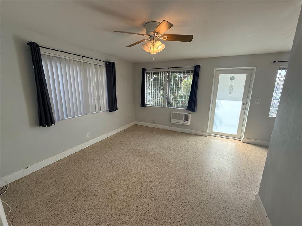 Pompano Beach Condo: 2431 Northeast 18th Street