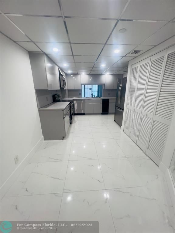 Hillsboro Beach Condo: 1167 Hillsboro Mile