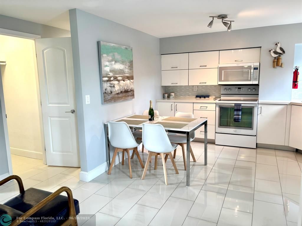 Pompano Beach Condo: 1705 North Riverside Drive