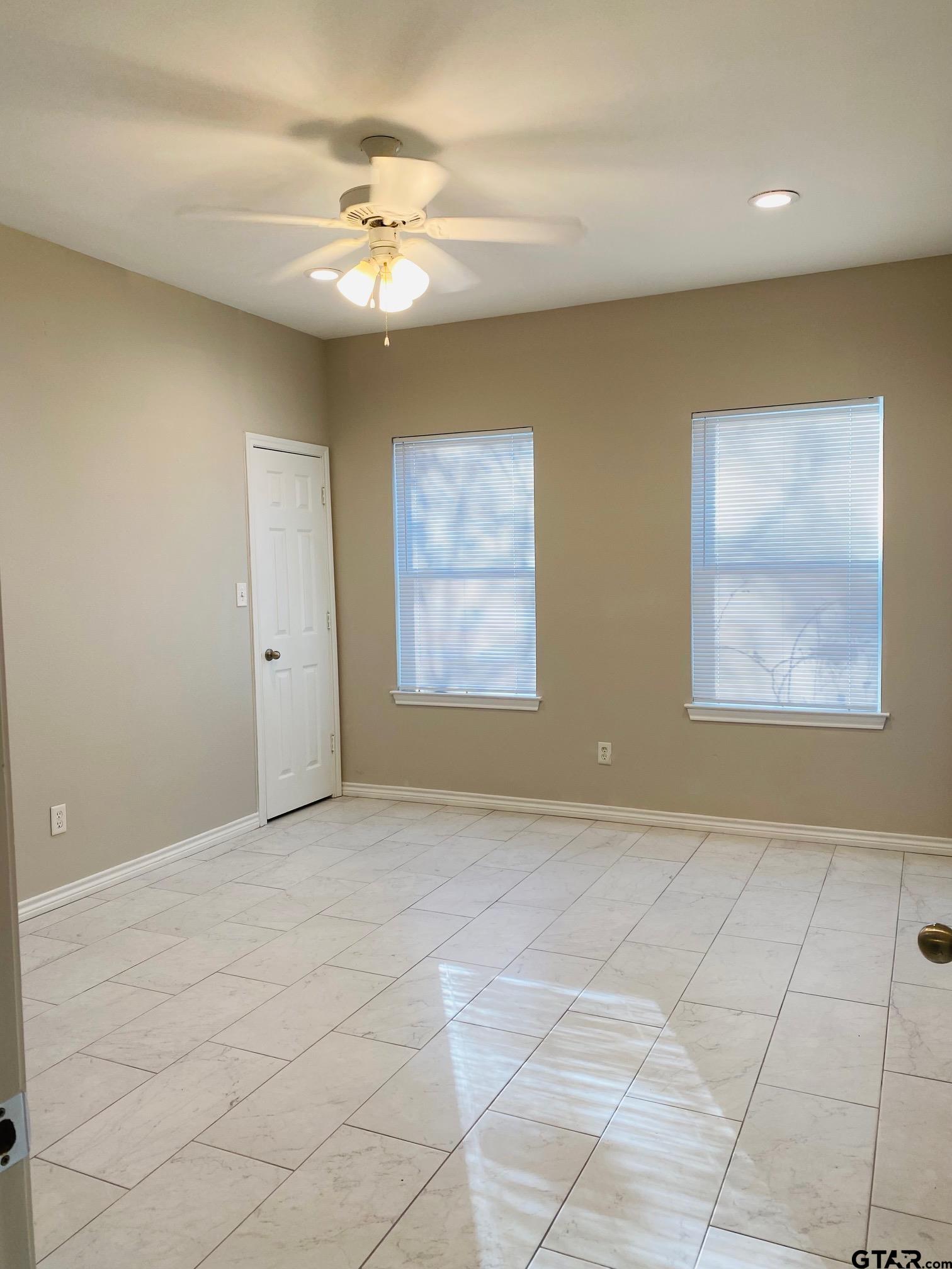 Flint Condo: 19586 FM 2493