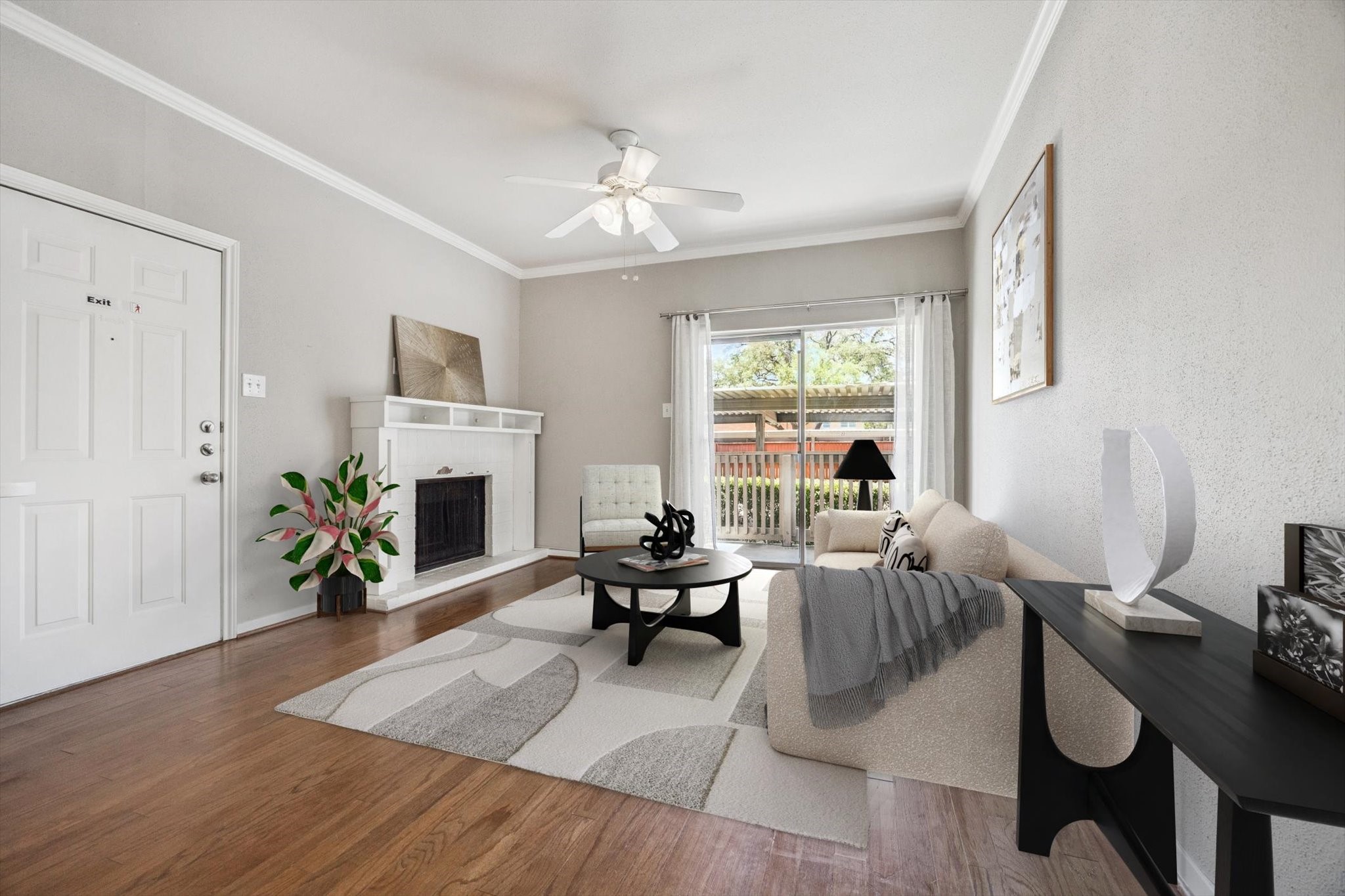 Houston Condo: 4041 Drake Street