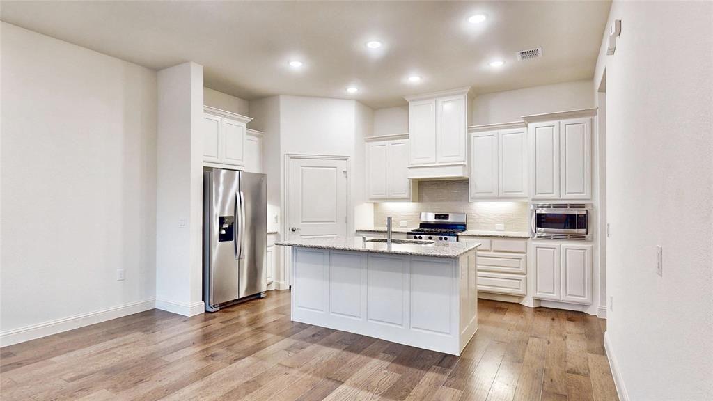 Arlington Condo: 4561 Stone Valley Trail