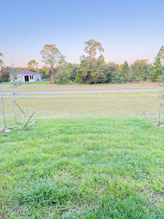 LaBelle Condo: 5019 Moon Circle