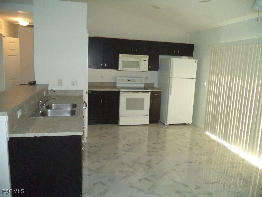 Cape Coral Condo: Undisclosed Address