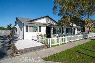 Anaheim Condo: 1841 West Crestwood Lane