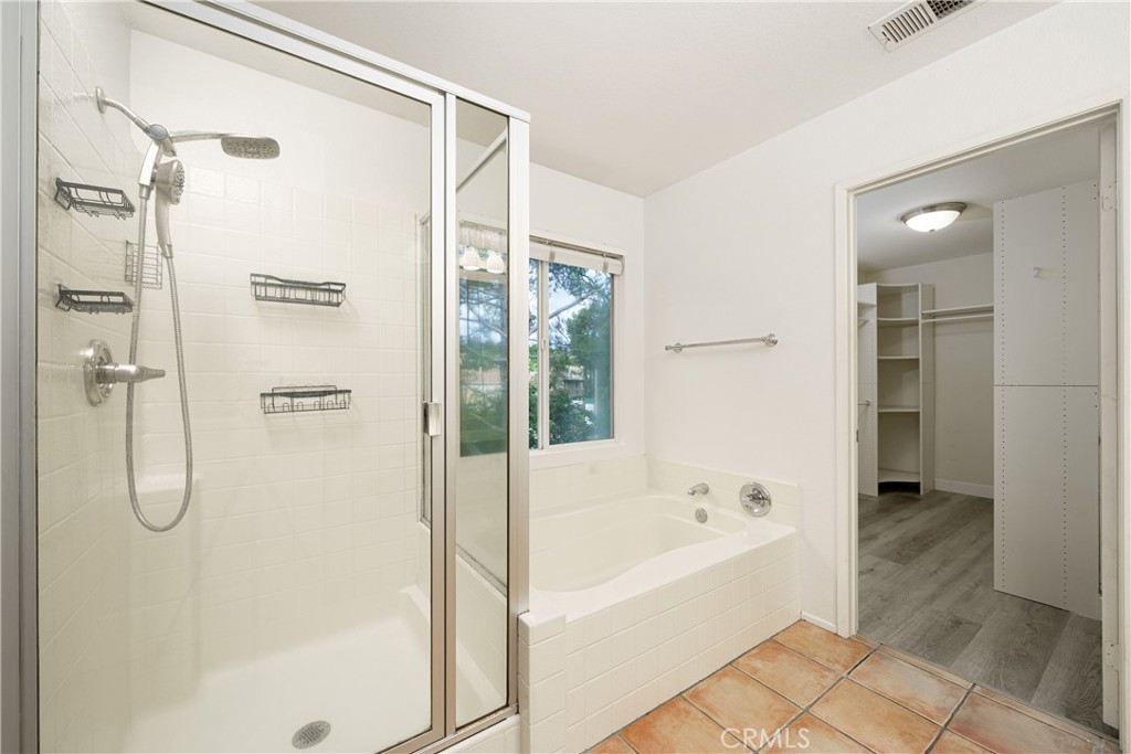 Rancho Santa Margarita Condo: 10 Lazurite