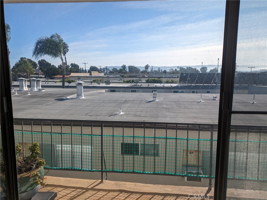 Torrance Condo: 20415 Anza Avenue