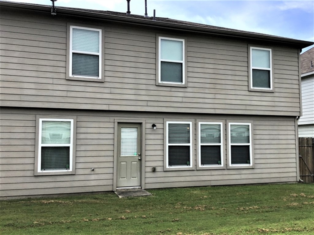 Conroe Condo: 16843 Blackberry Lily Lane