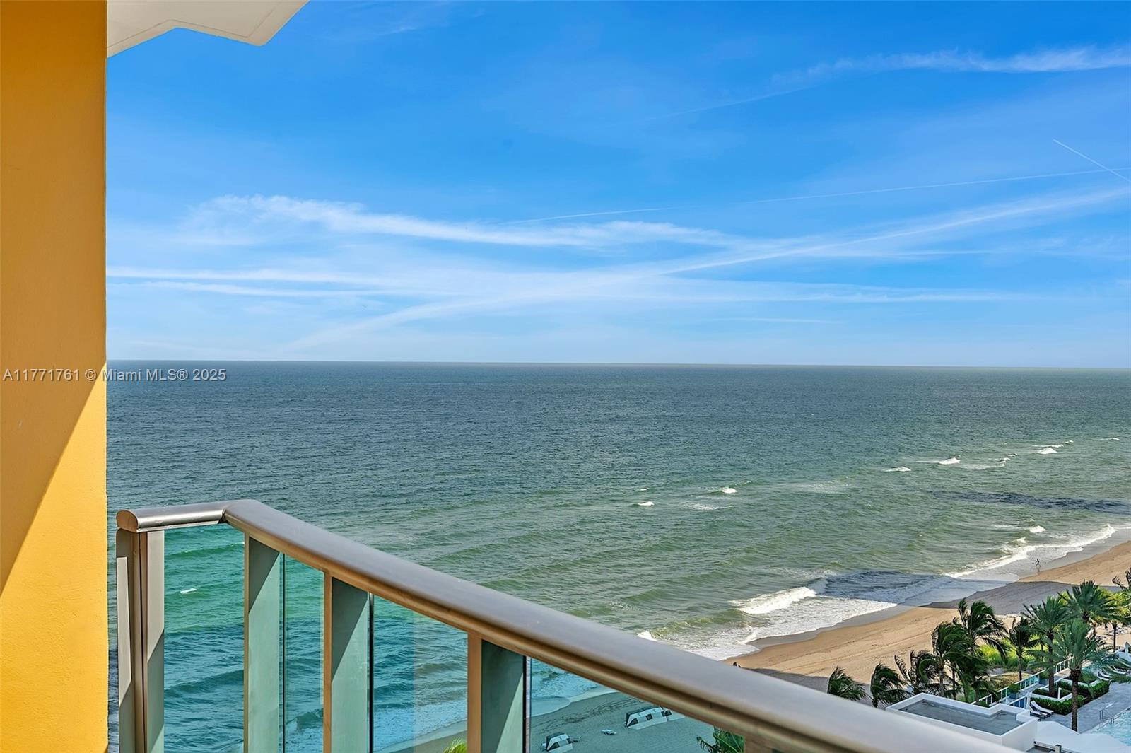 Hollywood Condo: 2501 South Ocean Drive