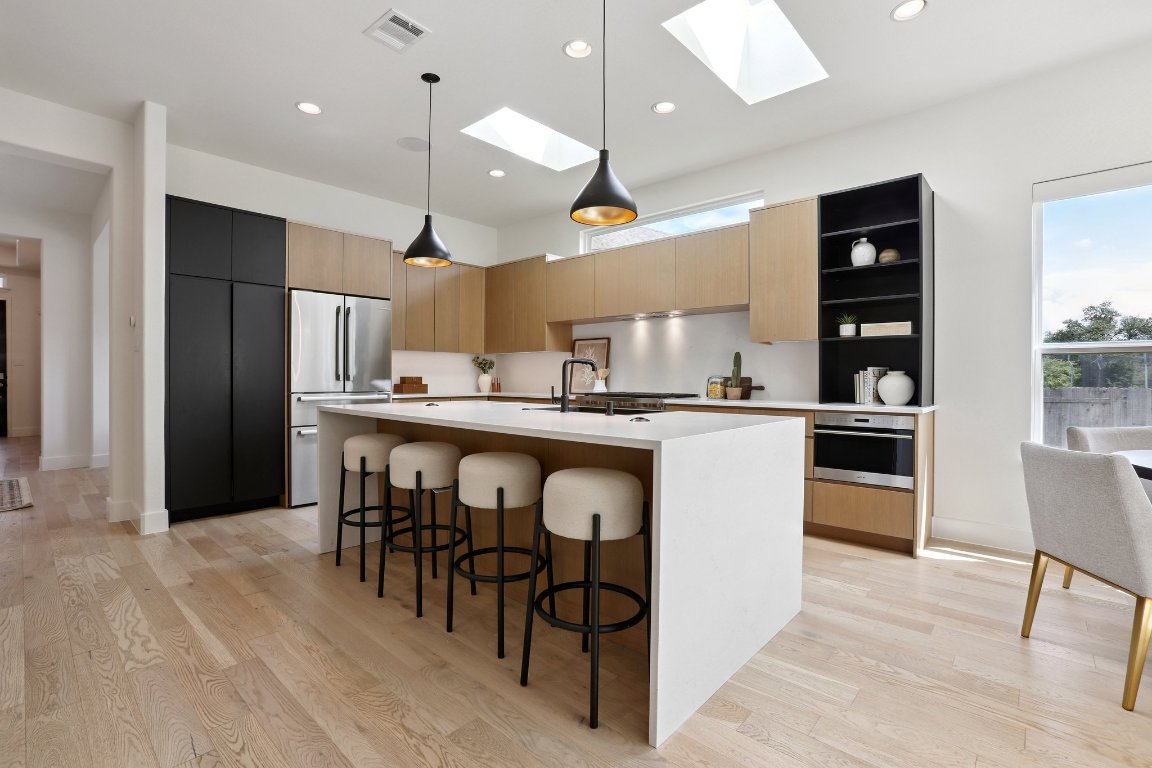 Cedar Park Condo: 4025 Lazy River Bend