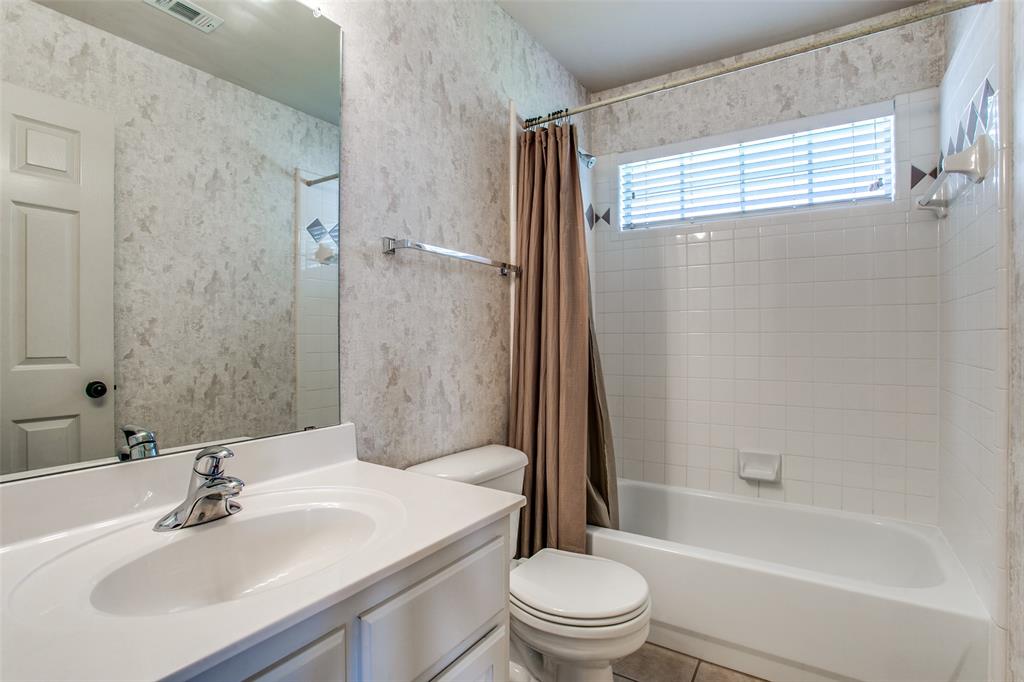 Keller Condo: 1318 Haddington Lane