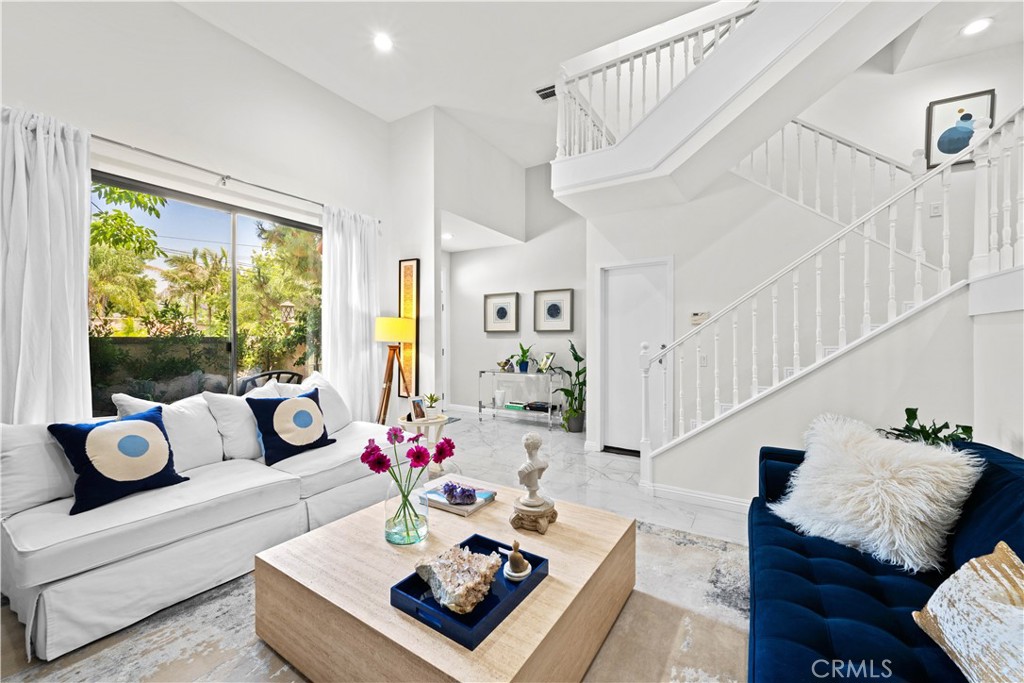 Pasadena Condo: 2450 East Del Mar Boulevard