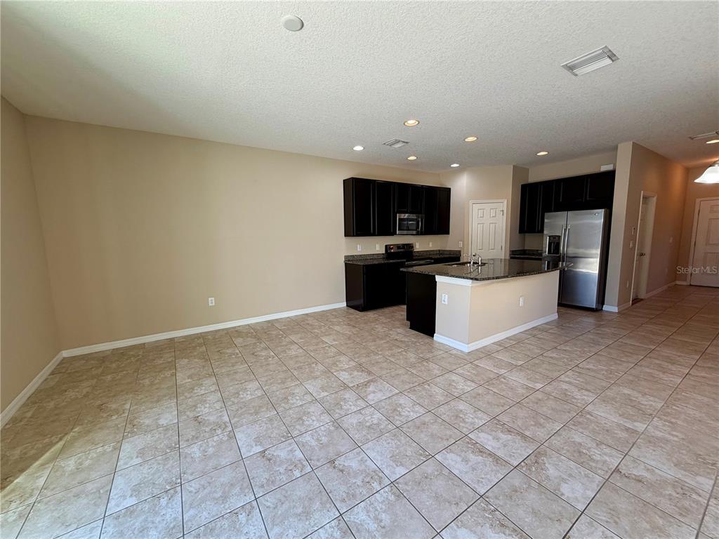 Riverview Condo: 7020 Woodchase Glen Drive