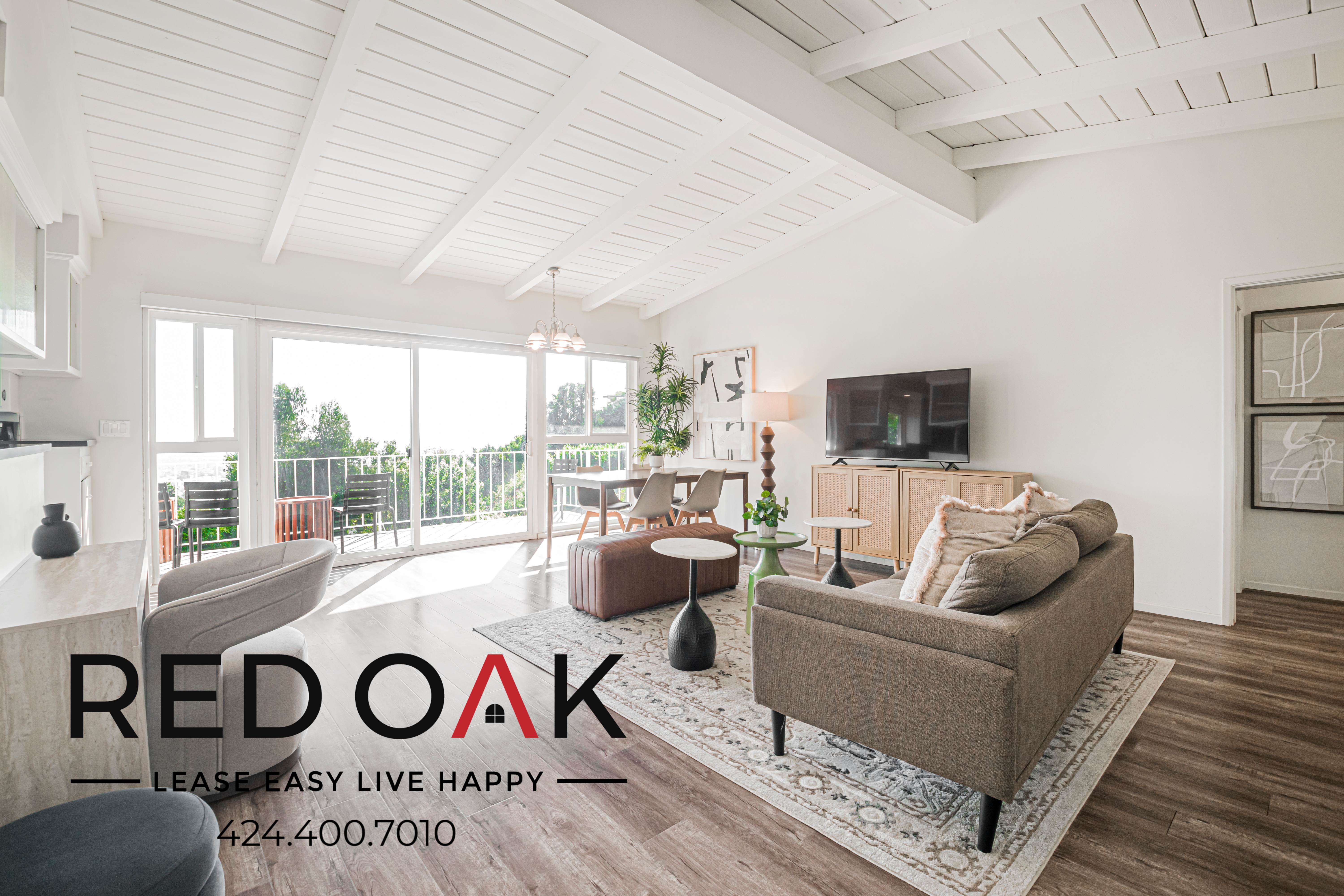 Los Angeles House: 8828 Evanview Dr