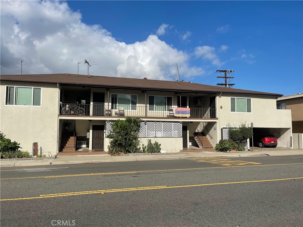 Glendale Condo: 501 Alexander Street