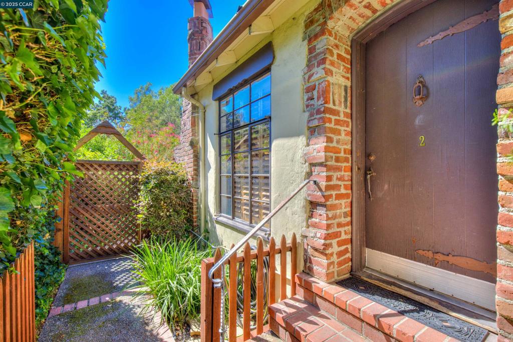 Walnut Creek Condo: Undisclosed Address