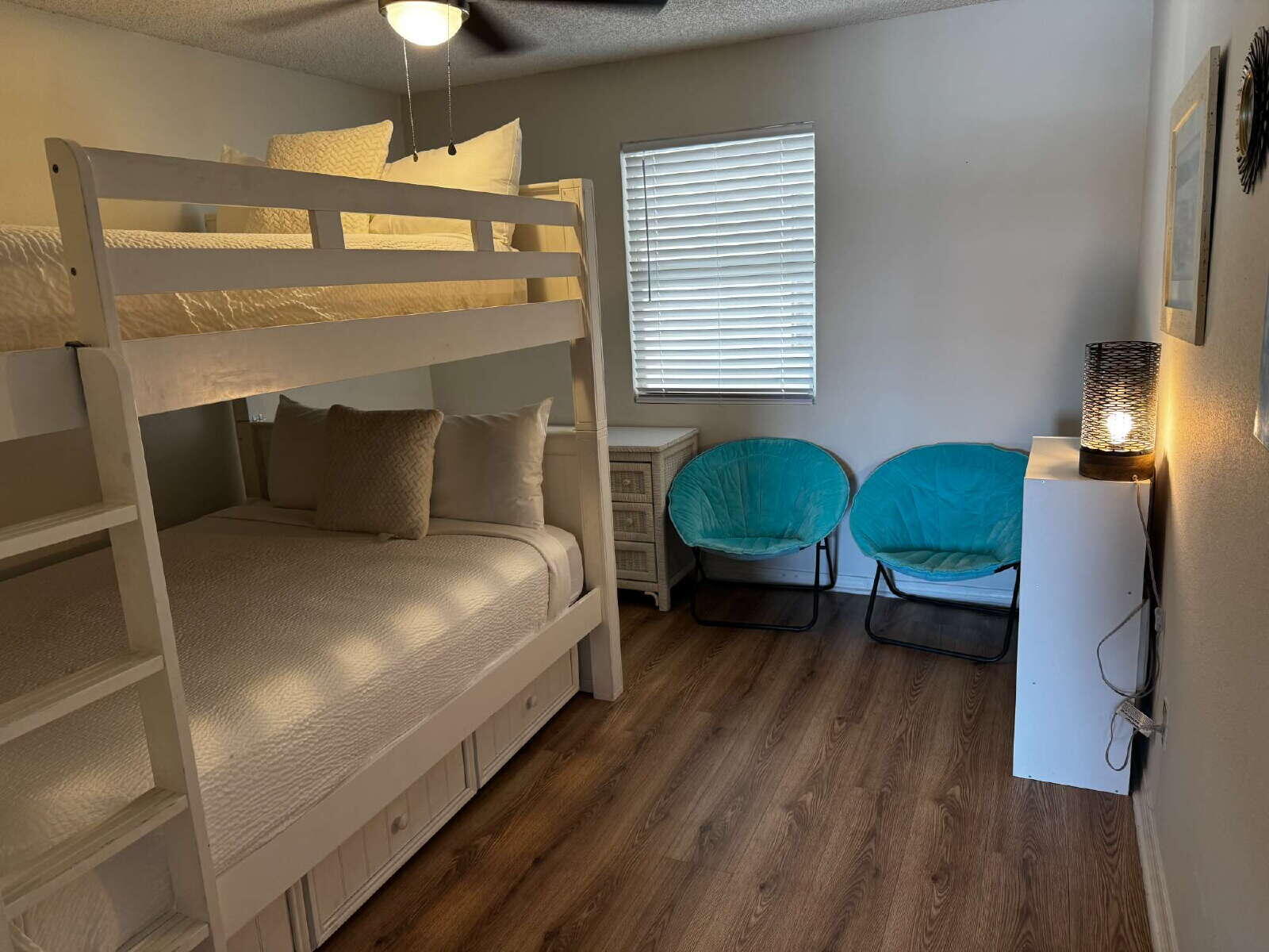 Destin Condo: 4000 Gulf Terrace Drive