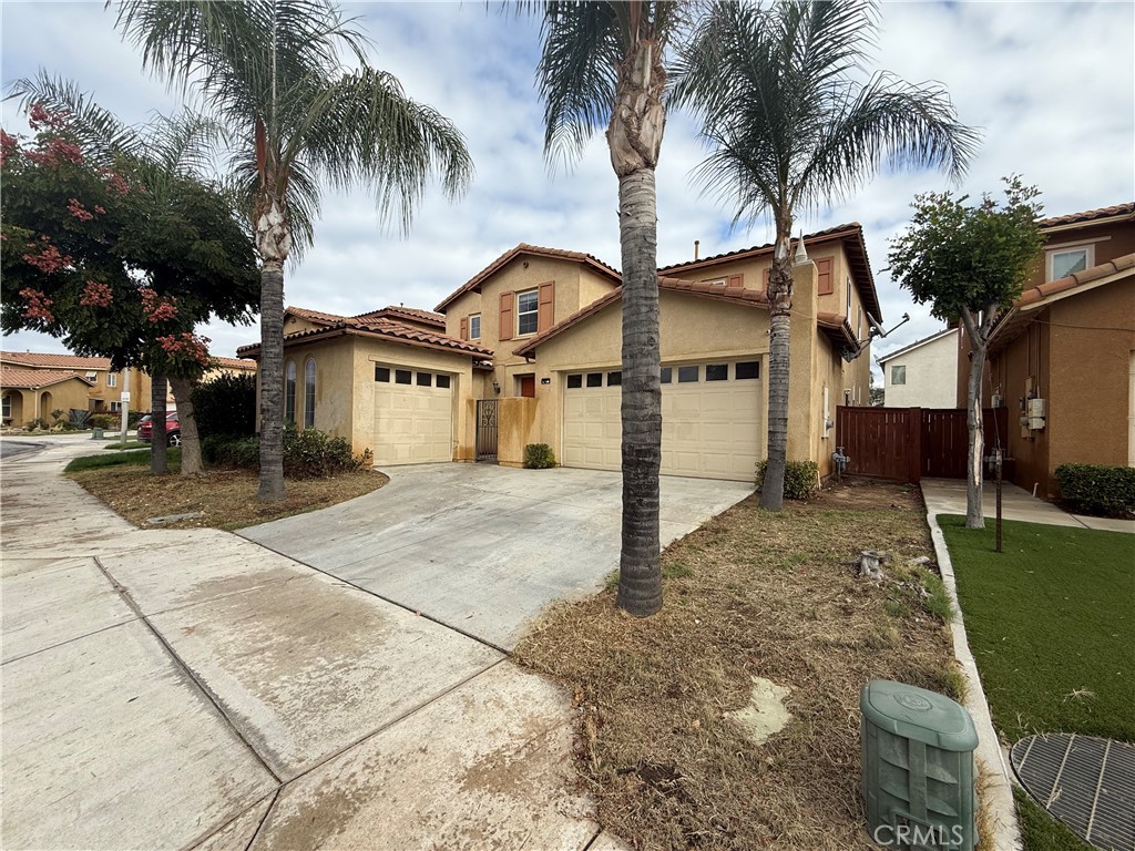 Perris Condo: 1264 Reisling Drive