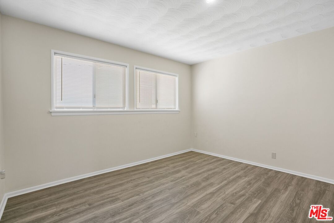Culver City Condo: 12127 Juniette Street