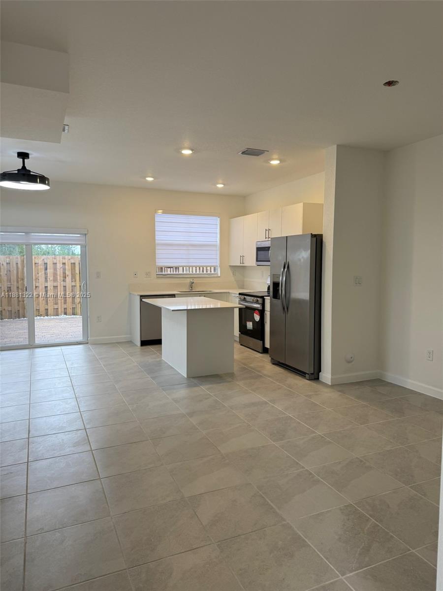 Homestead Condo: 2582 Southeast 29th Street