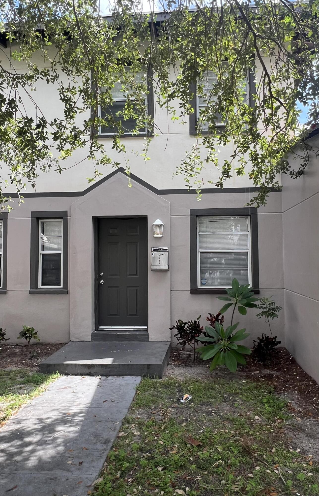 West Palm Beach Condo: 2722 Poinsettia Avenue