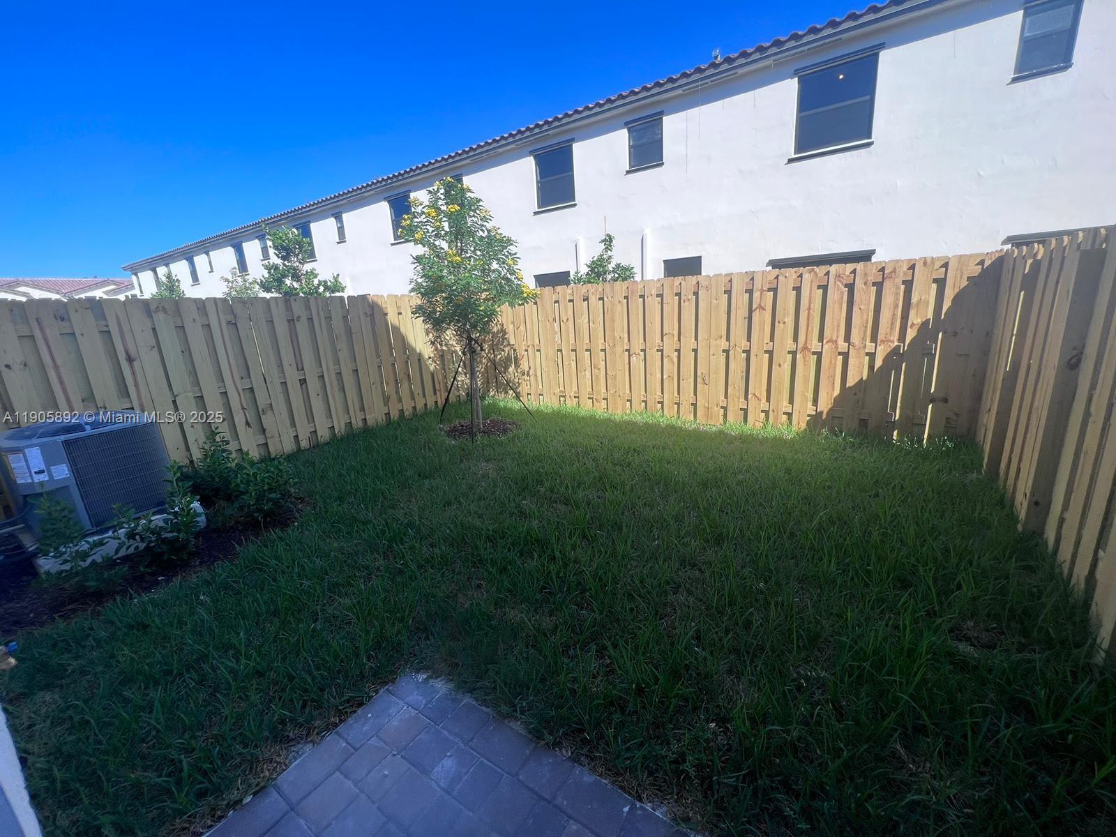 Homestead Condo: 11911 Southwest 246th Terrace