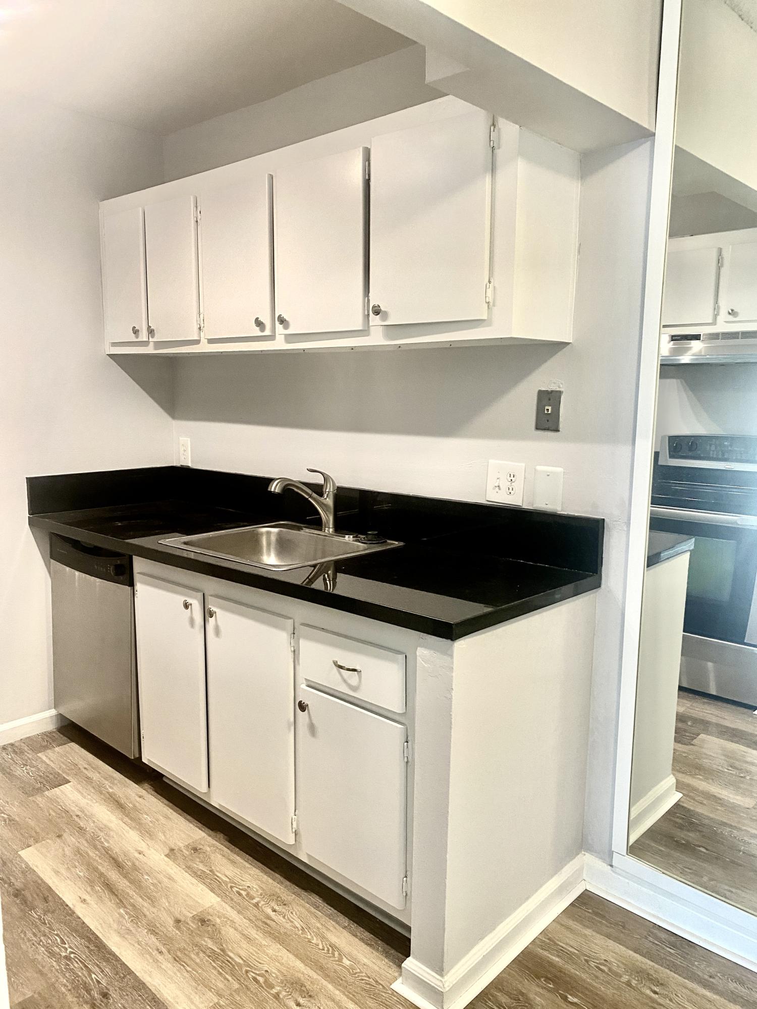 West Palm Beach Condo: 1500 North Congress Avenue