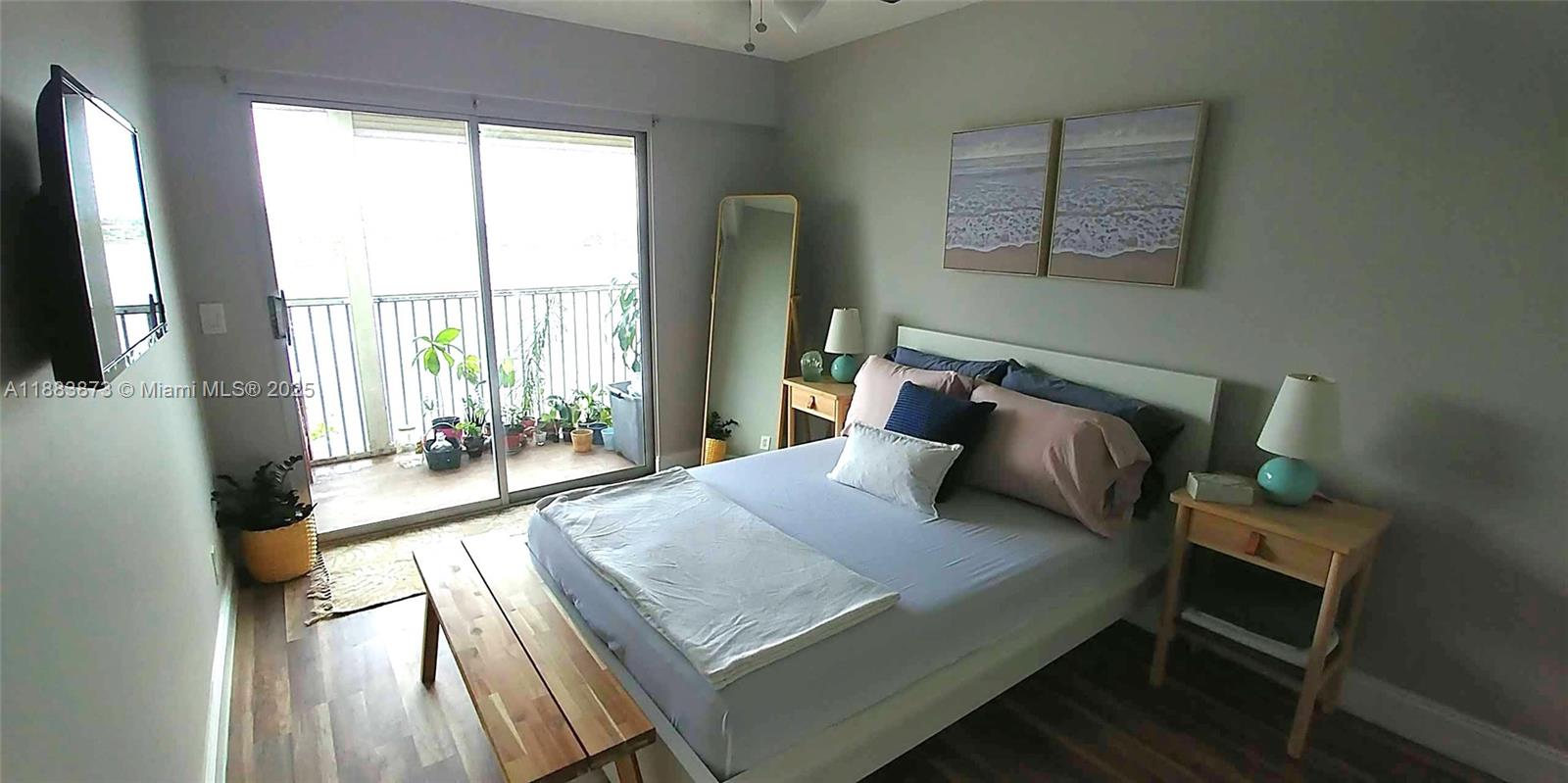 Pembroke Pines Condo: 1401 Southwest 134th Way