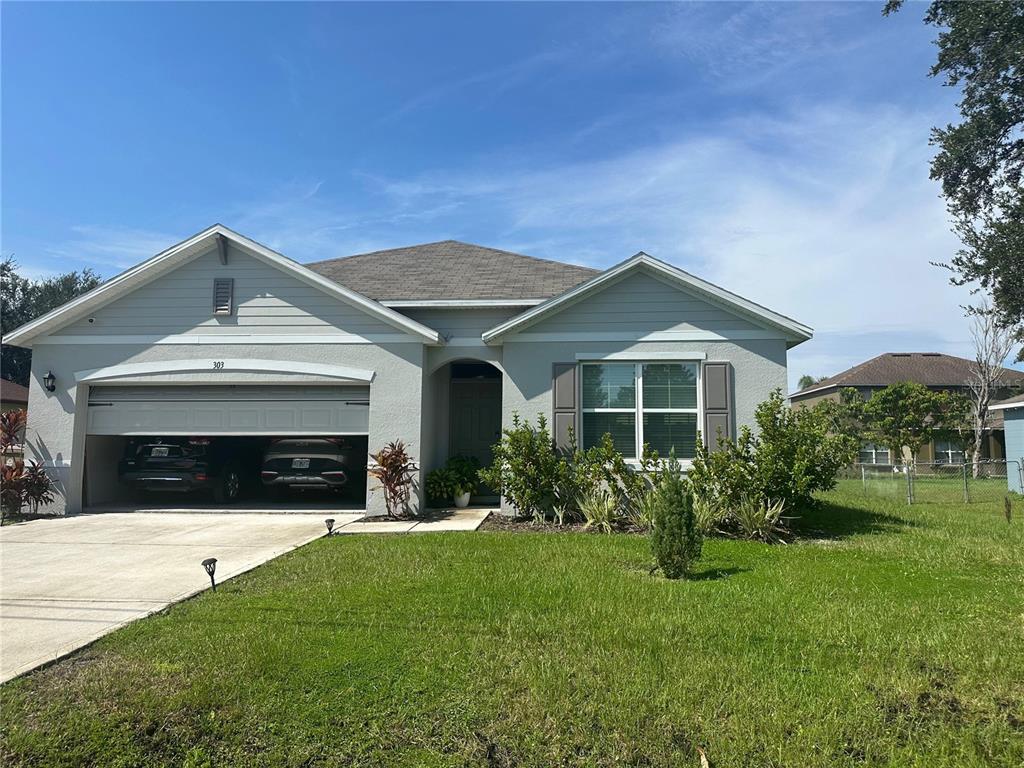 Kissimmee Condo: 303 Alencon Way