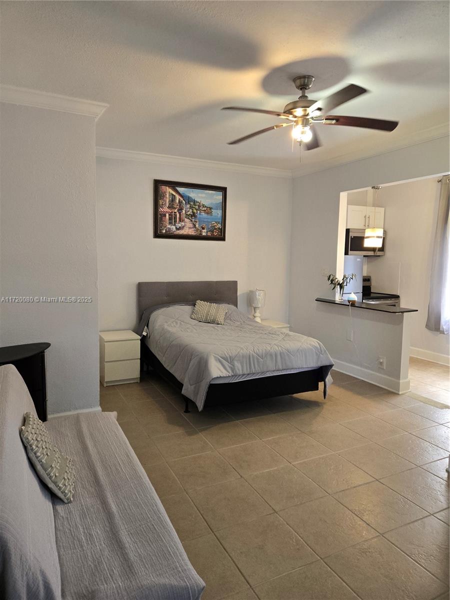 Hollywood Condo: 5712 Hollywood Boulevard