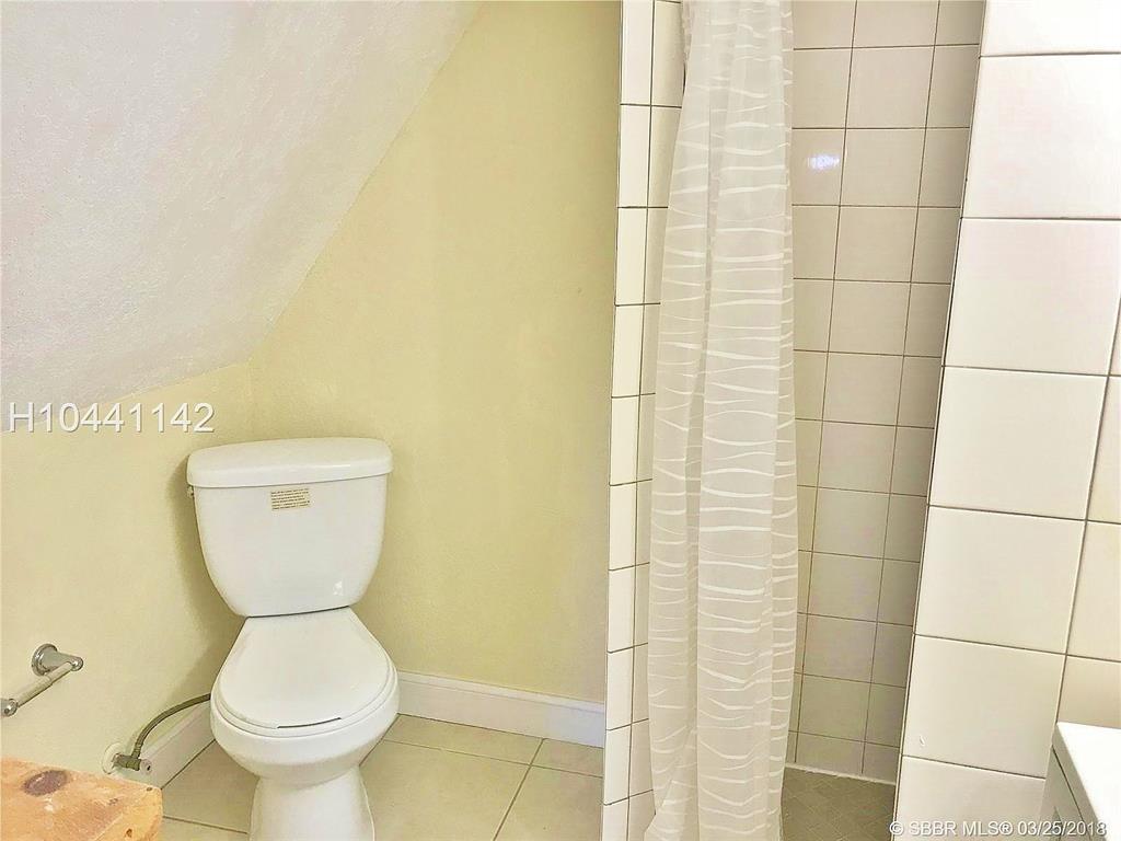 Hollywood Condo: 1521 North 59th Terrace