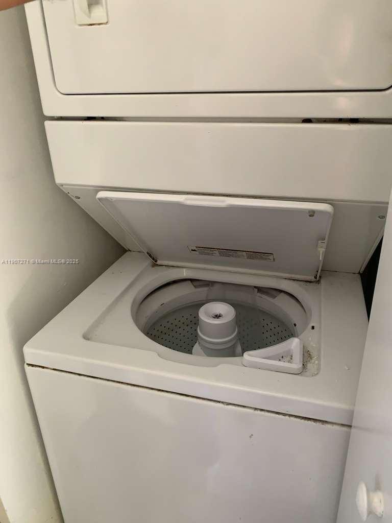 Aventura Condo: 18800 Northeast 29th Avenue