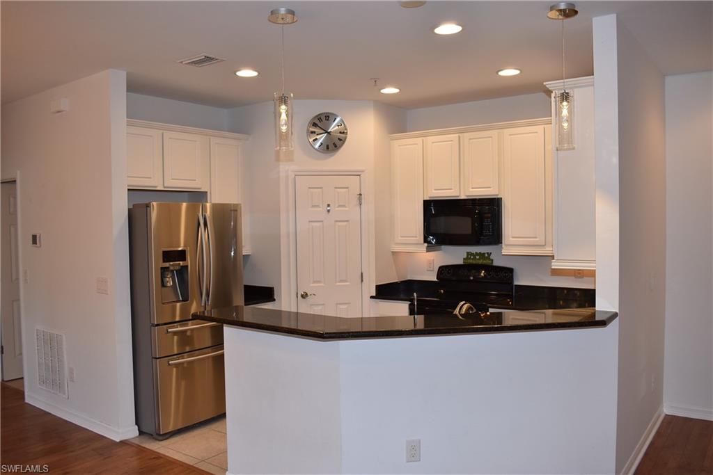 Estero Condo: 23420 Alamanda Drive