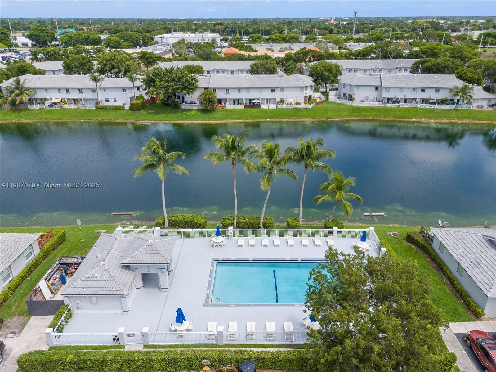 Miami Condo: 14308 Southwest 120th Court