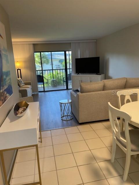 Sarasota Condo: 1001 Benjamin Franklin Drive