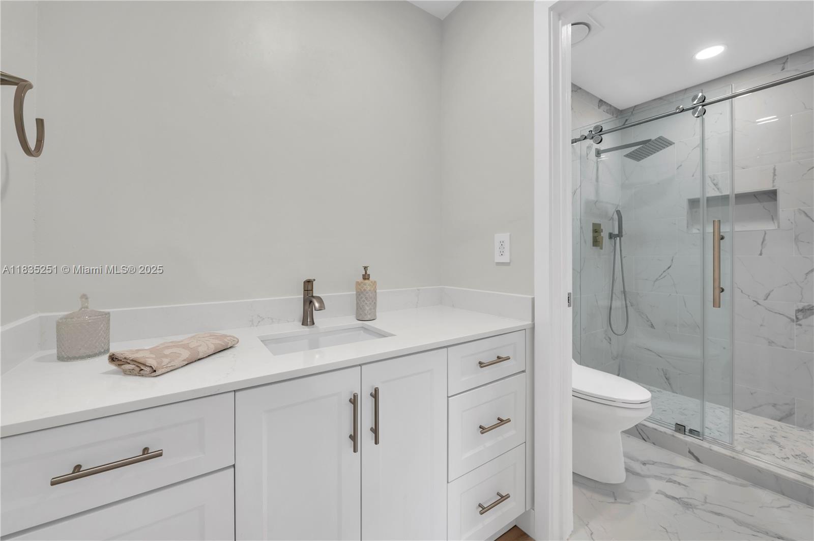 Tamarac Condo: 10959 West Clairmont Circle