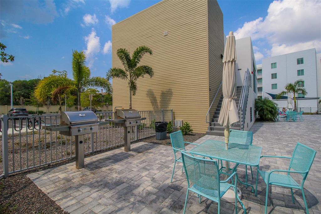 Sarasota Condo: 1703 North Tamiami Trail